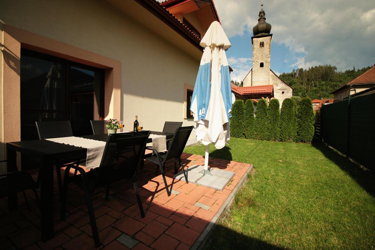 Nina Liptov Villa Liptovský Ján Buitenkant foto