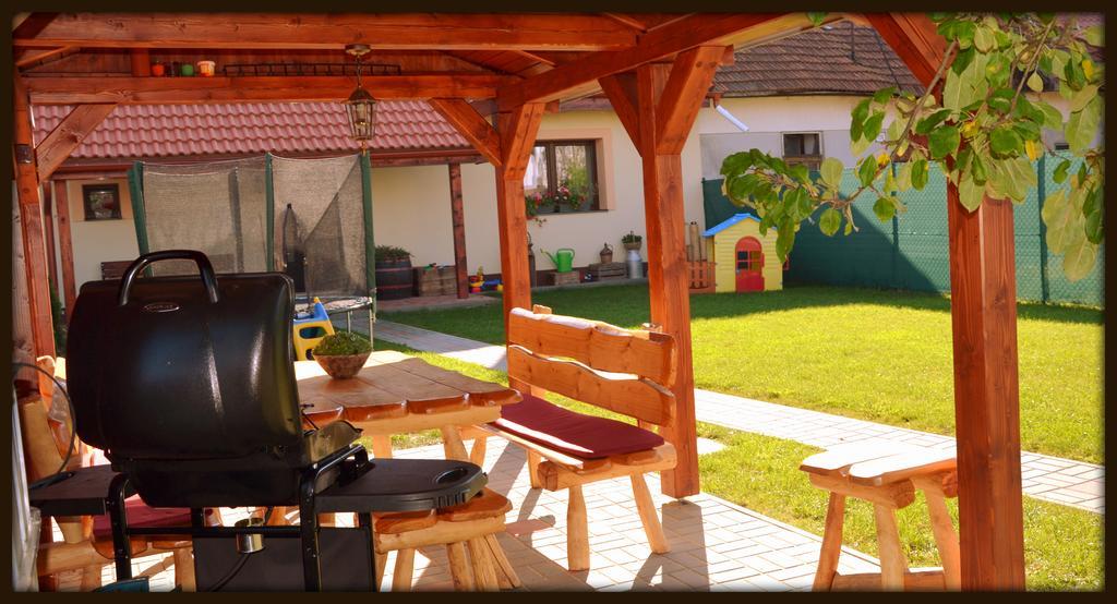 Nina Liptov Villa Liptovský Ján Buitenkant foto